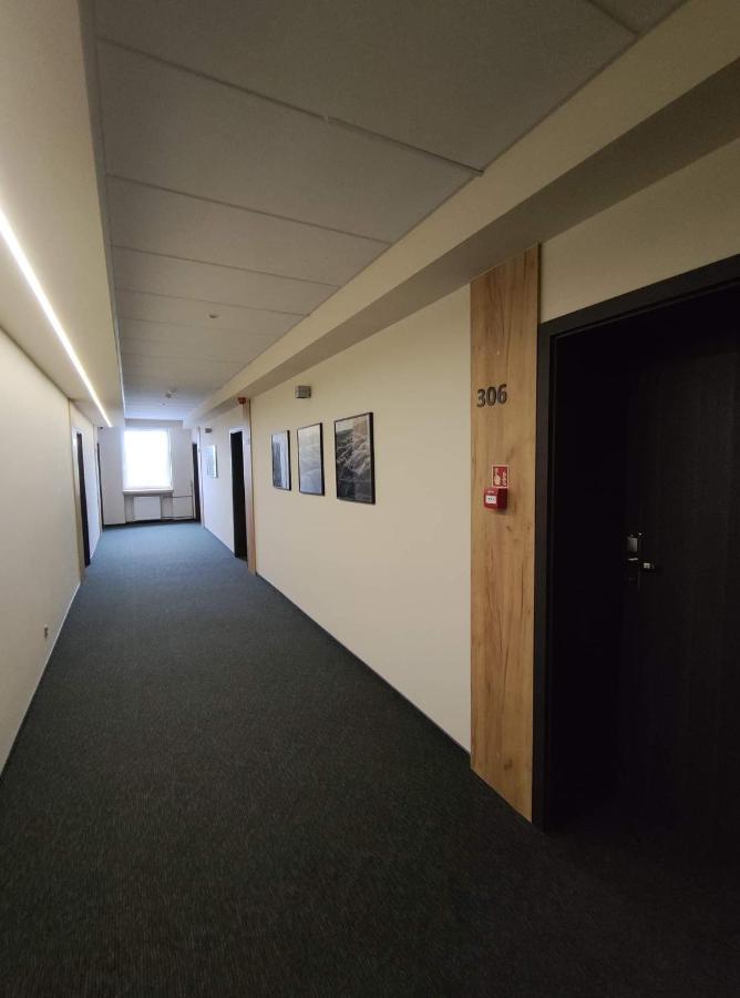 S7 Hotel Кельце Экстерьер фото