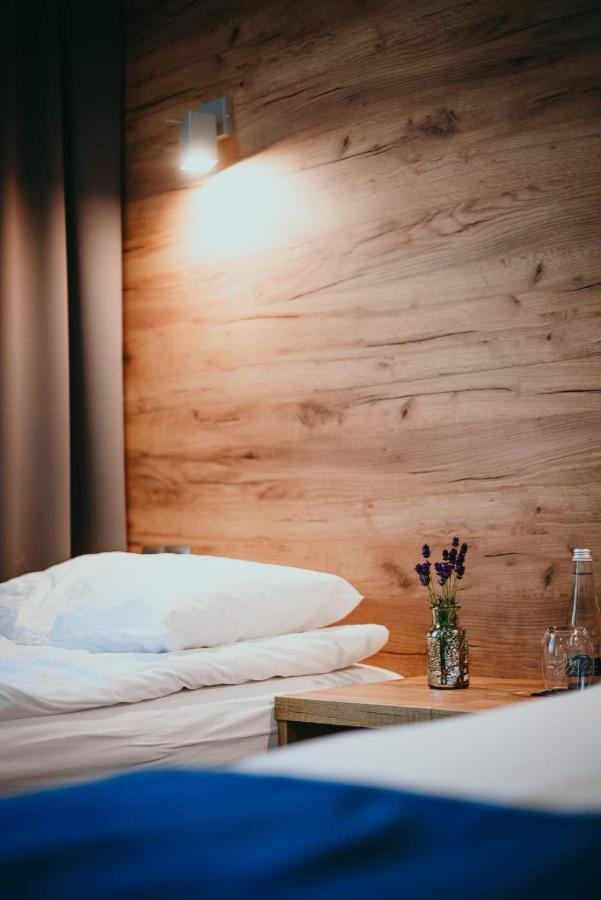 S7 Hotel Кельце Экстерьер фото